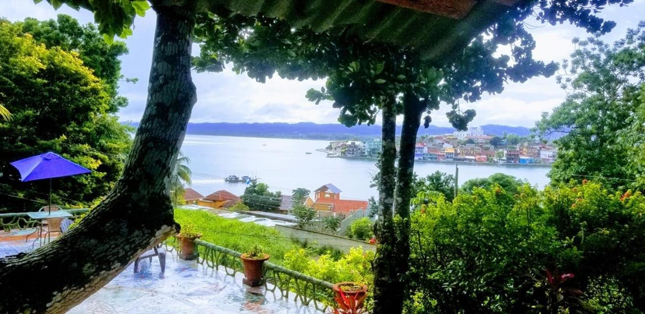 Zapote Tree Inn Flores Eksteriør bilde