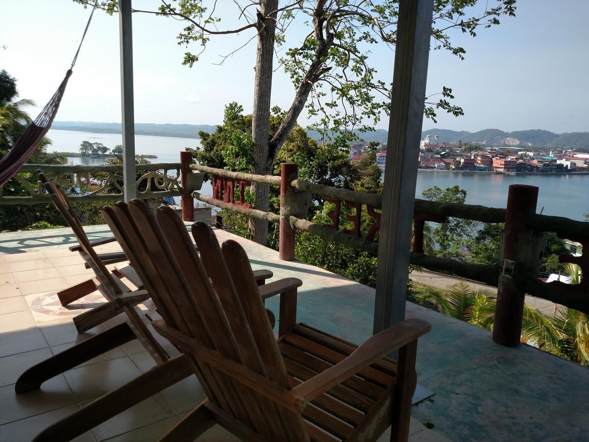 Zapote Tree Inn Flores Eksteriør bilde